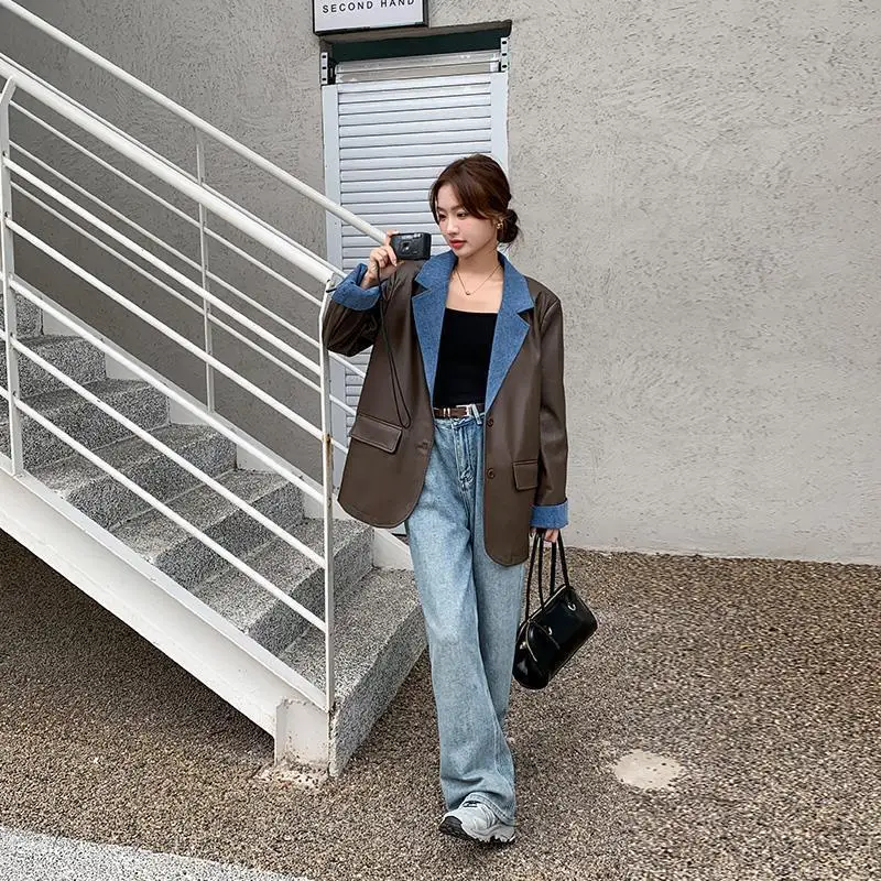 Kurtka damska SuperAen 2026, nowa kolekcja wiosenna, patchworkowa, dżinsowa, z kołnierzem, skórzana, w stylu high street, oversize, koreańskie płaszcze.