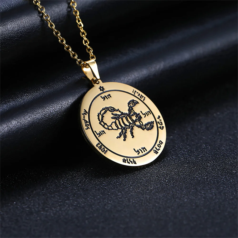 EUEAVAN The Key of Solomon Round Pendant Necklace The Holy Fifth Pentacle Vintage Necklaces Scorpion Amulet Jewelry Party Gift