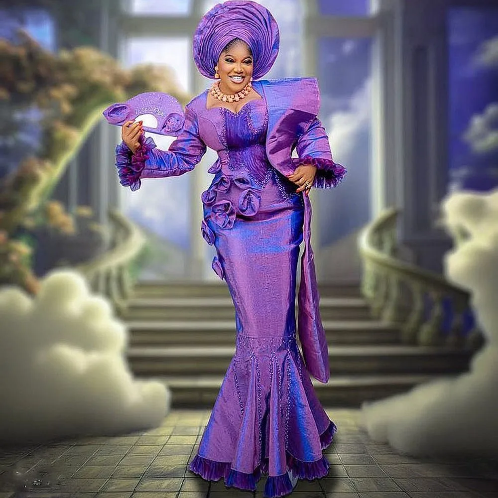 

Purple Nigerian Evening Dresses With Hnademade Flowers Beads Pleats Long Sleeves Prom Dress Custom Made Wedding Guest Gowns