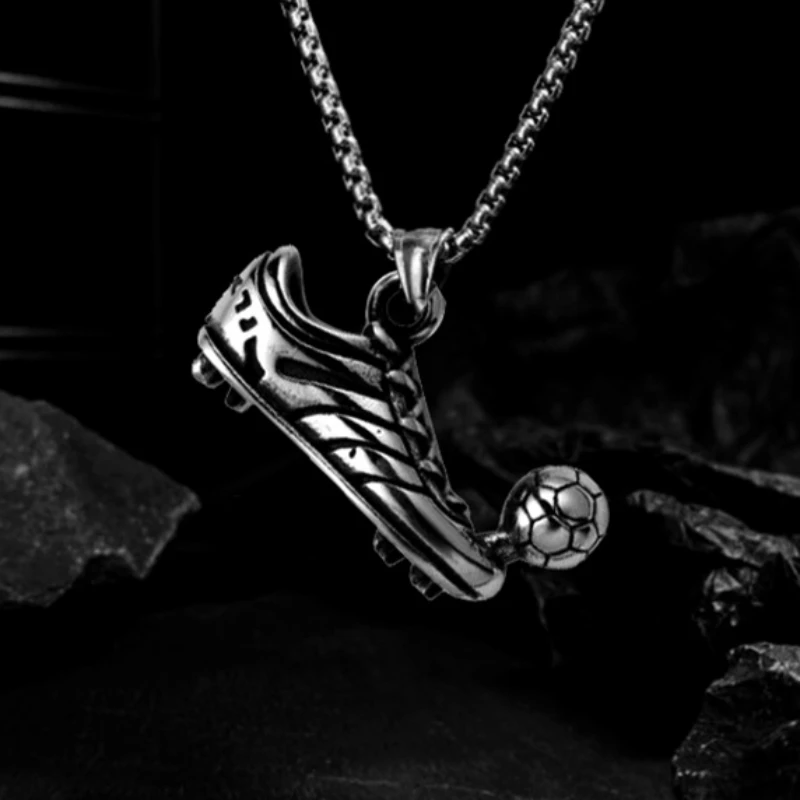 2023 New Fashion Sports Shoes Football Men's Necklace Fans Pendant Necklace Alloy Jewelry Party Man Necklace