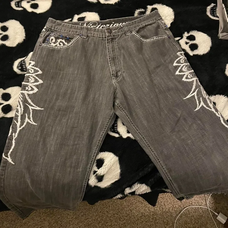 

Y2K Новые популярные джинсовые шорты длиной до колена с заклепками, уличный узор с крыльями, модные широкие брюки в стиле Харадзюку в стиле панк с высокой талией, унисекс