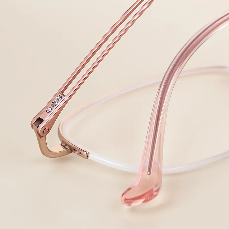 النساء نصف فرملس النظارات الطبية مكافحة الضوء الأزرق شبه الكروي قصر النظر مد البصر العدسات التقدمية العمل النظارات البصرية