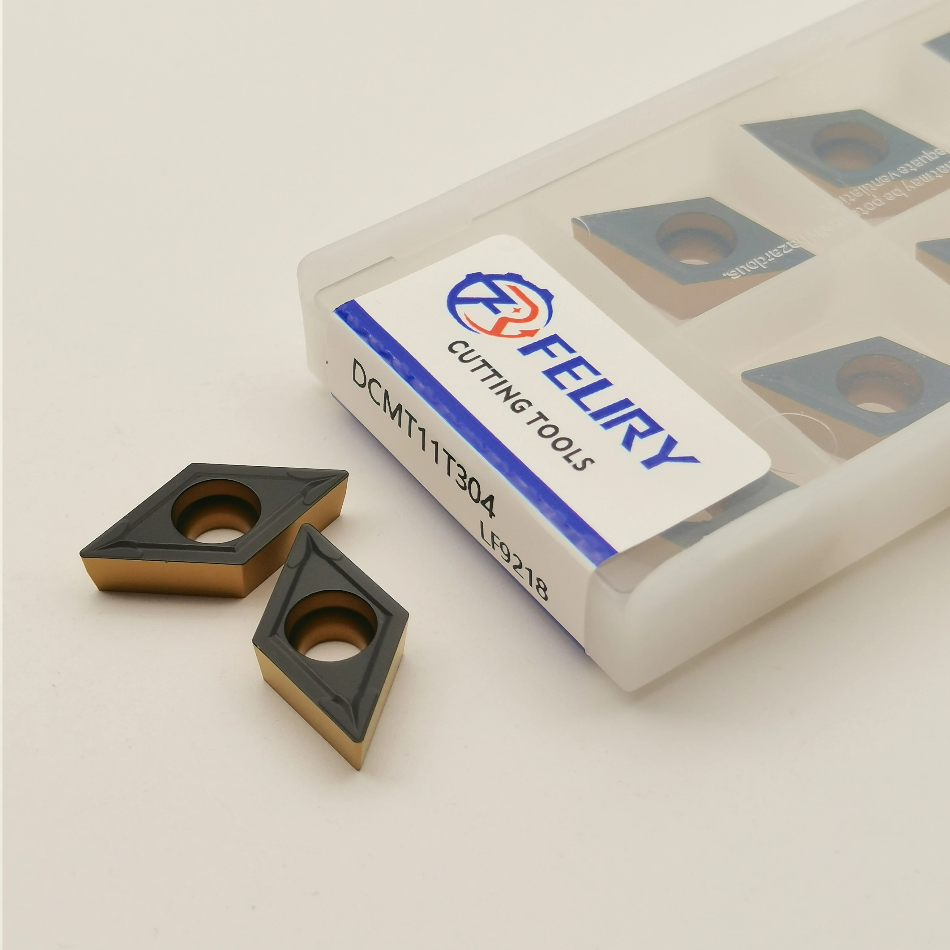 

10PCS High-quality cemented carbide cutting tools DCMT11T304 DCMT11T308 LF9218 can be used for processing steel parts DCMT