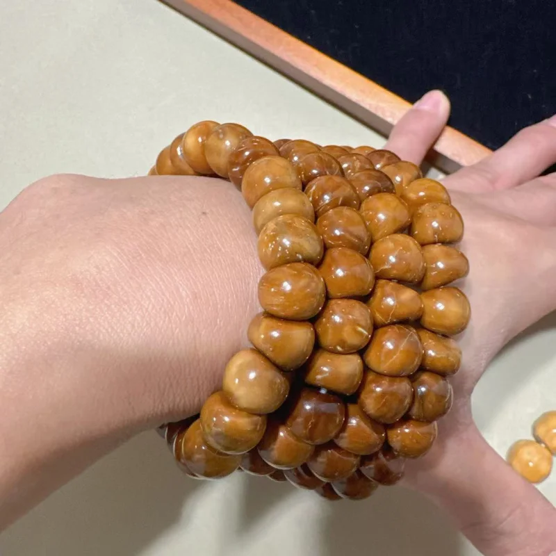

Cook Garlic Cloves Large Intestine Single Ring Fashion Bracelet