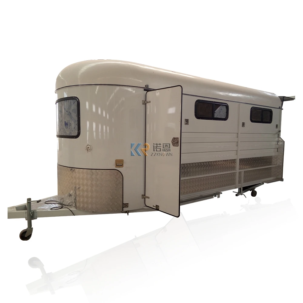 Reboque de viagem de alta capacidade para 3 cavalos, ângulo de três cavalos, vendas retas podem ser personalizadas