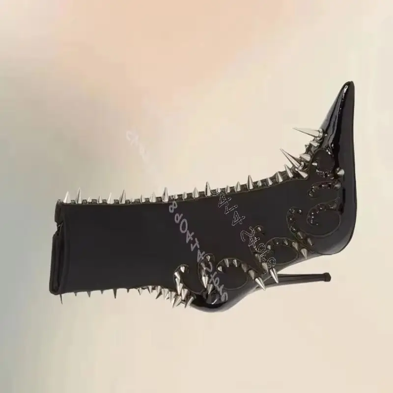 

Spikes Decor Black Patchwork Pointed Toe Boots Side Zipper Women Shoes Thin High Heels New Party Dating 2026 Zapatos Para Mujere