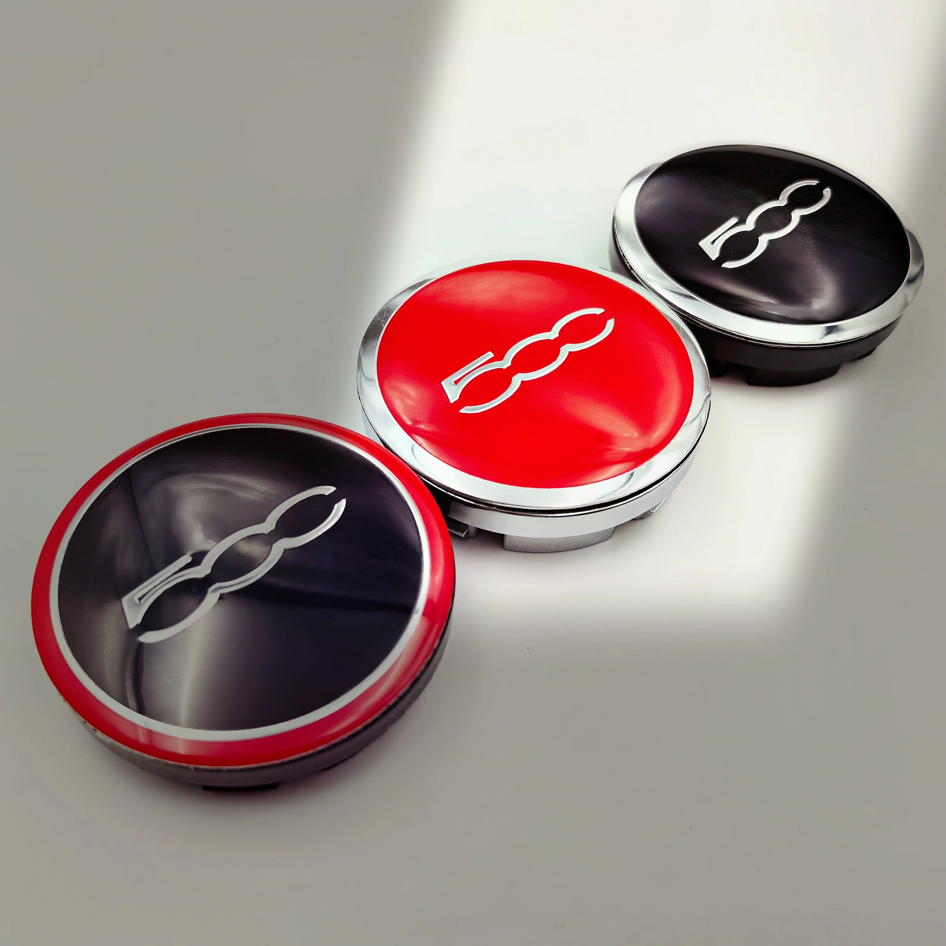 4ps Fiat 500 tapas de cubo central de rueda 56mm/60mm 5,6 cm/6cm llanta cubierta a prueba de polvo emblema para Punto Stilo Bravo Ducato Freemont 124 600