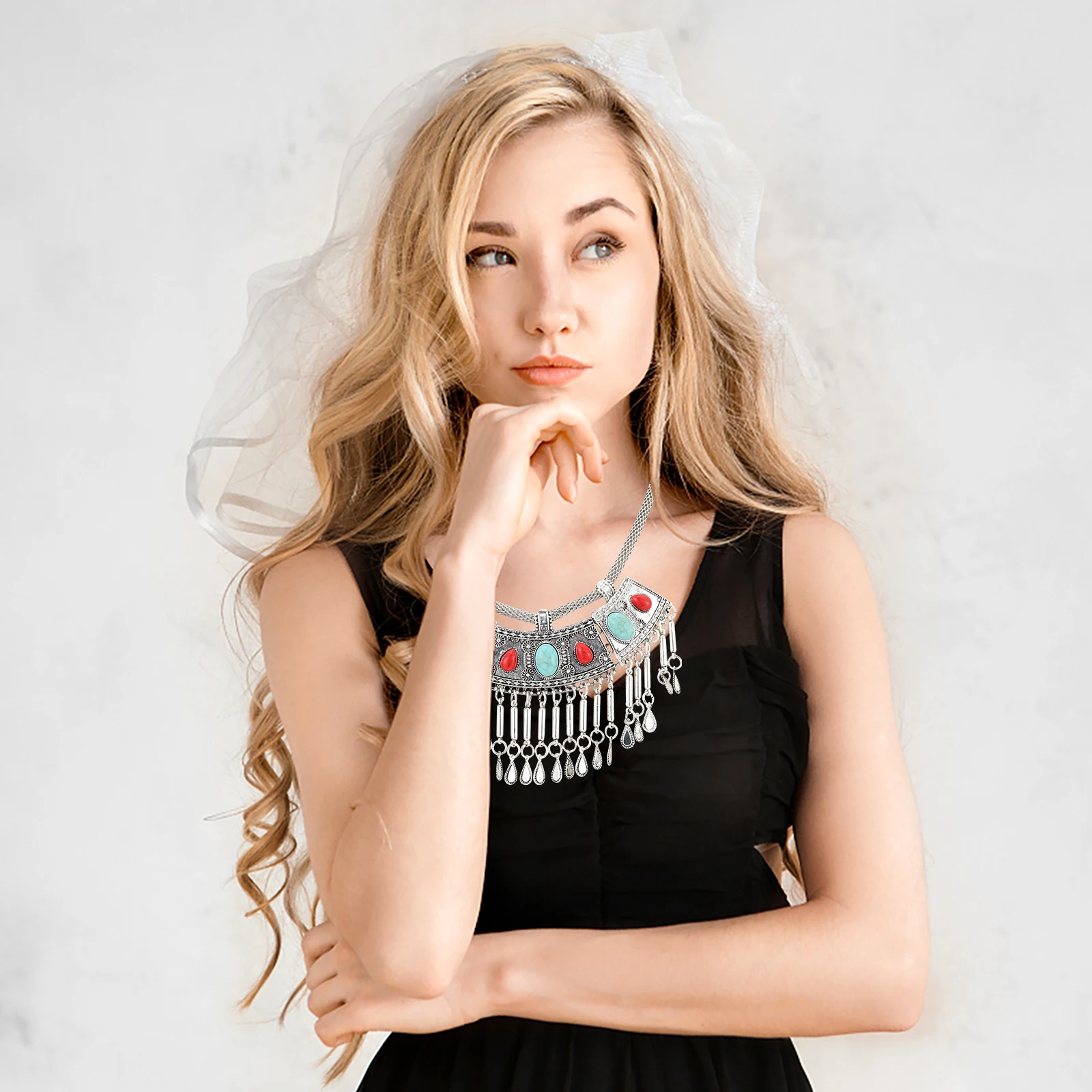 

Crystal Tassel Necklace For Women Ethnic Collar Choker Zinc Alloy Long-Lasting Jewelry Unique Fashionable Gift Tassel Necklaces