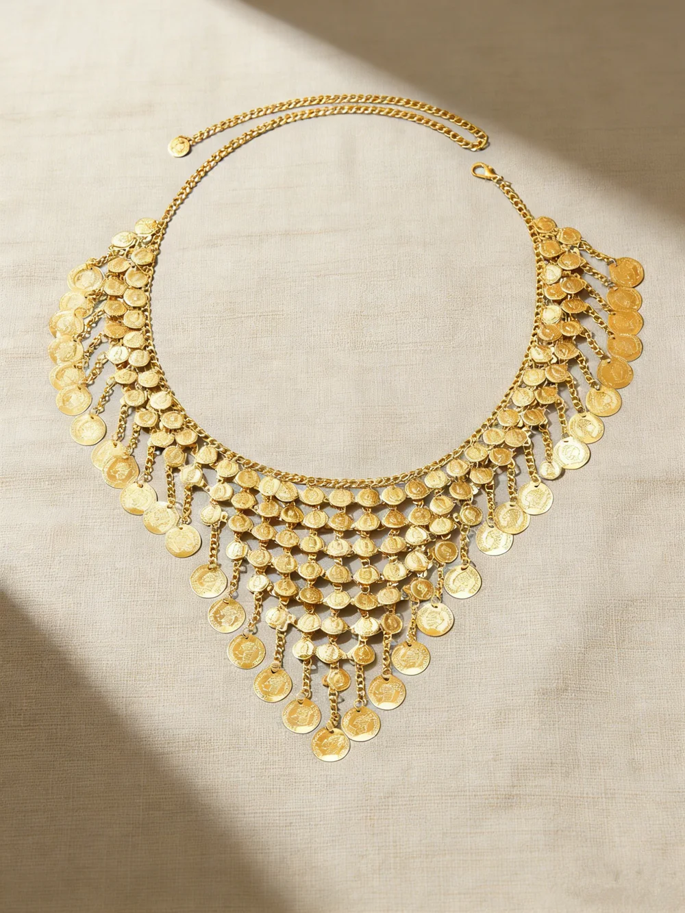 

Retro Gold Multi-Layer Tassel Pendant Design Middle East Dance Stage Accessories Waist Belt with round Portrait Shape