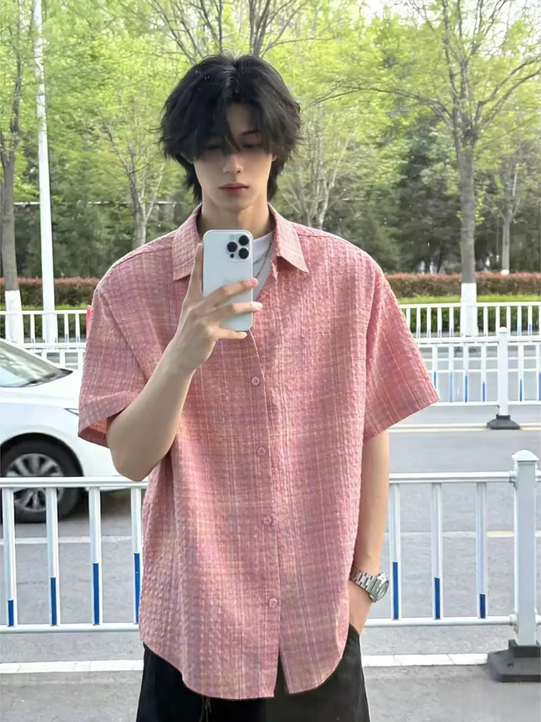 

Pink Bubble Short Sleeve Loose Fit Collared Shirt Men's Summer Fashion Casual Wear Half Sleeve Sun Protection Shirt