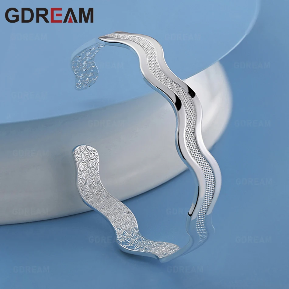 

GDREAM 925 Sterling Silver Bangle With Frosted Water Ripple Texture - A Fresh And Elegant Engagement Jewelry Design