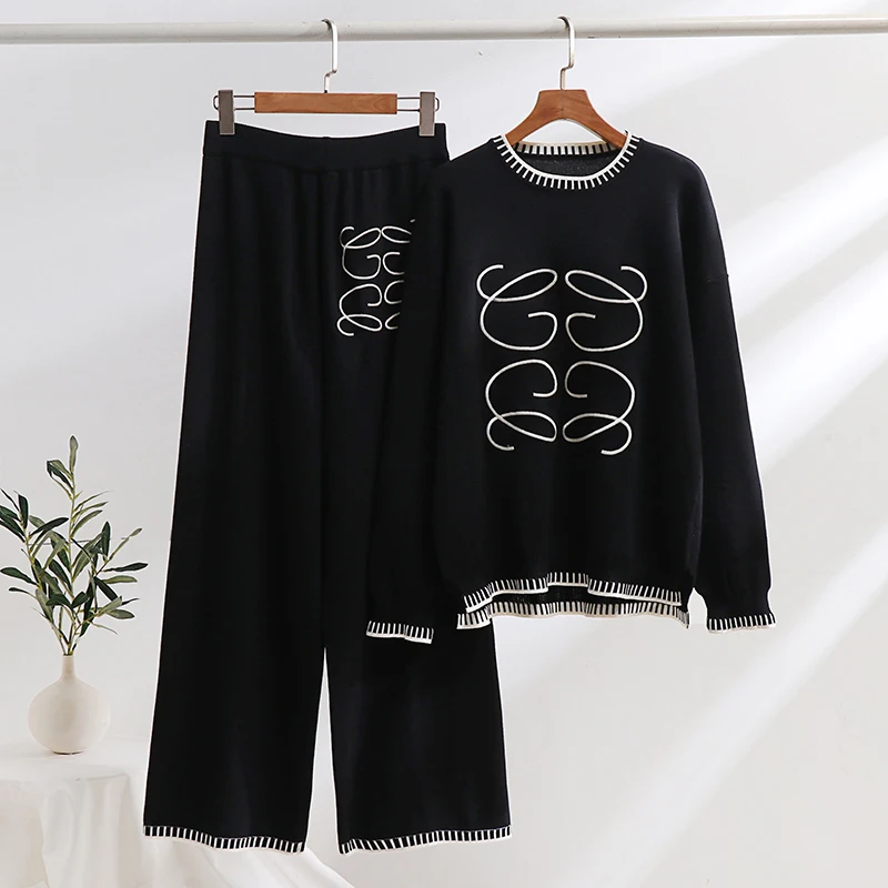 Casual Tracksuit Women Two Piece Set Thick Winter Sweatshirt and Pants Set 2 Piece Long Sleeve Cozy Knitted Loungewear Women Set