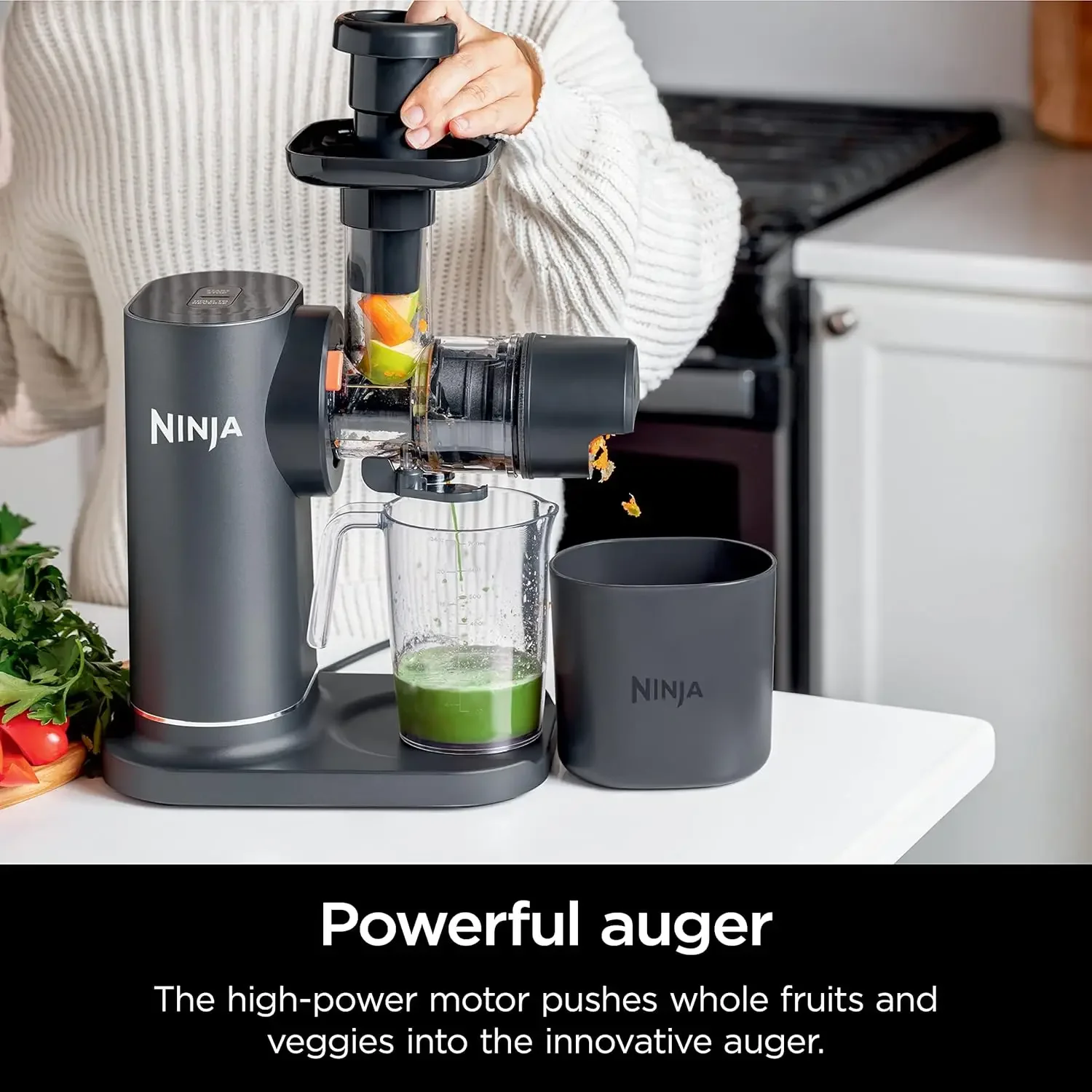 Juicer tekan dingin NeverClog Ninja JC151, Juicer Lambat kuat dengan kontrol bubur kertas, meja, listrik, 2 fungsi Pulp