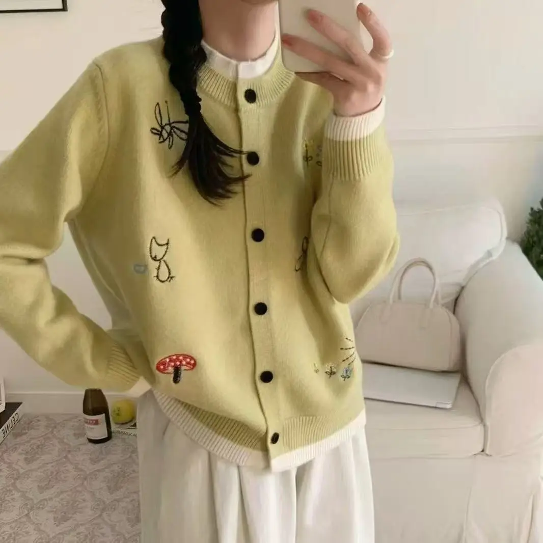 2025 Cute Puppy Embroidered Sweater Jacket  Autumn and Winter New Style Soft and Lazy Style Sweet Petite Knitted Cardigan Top