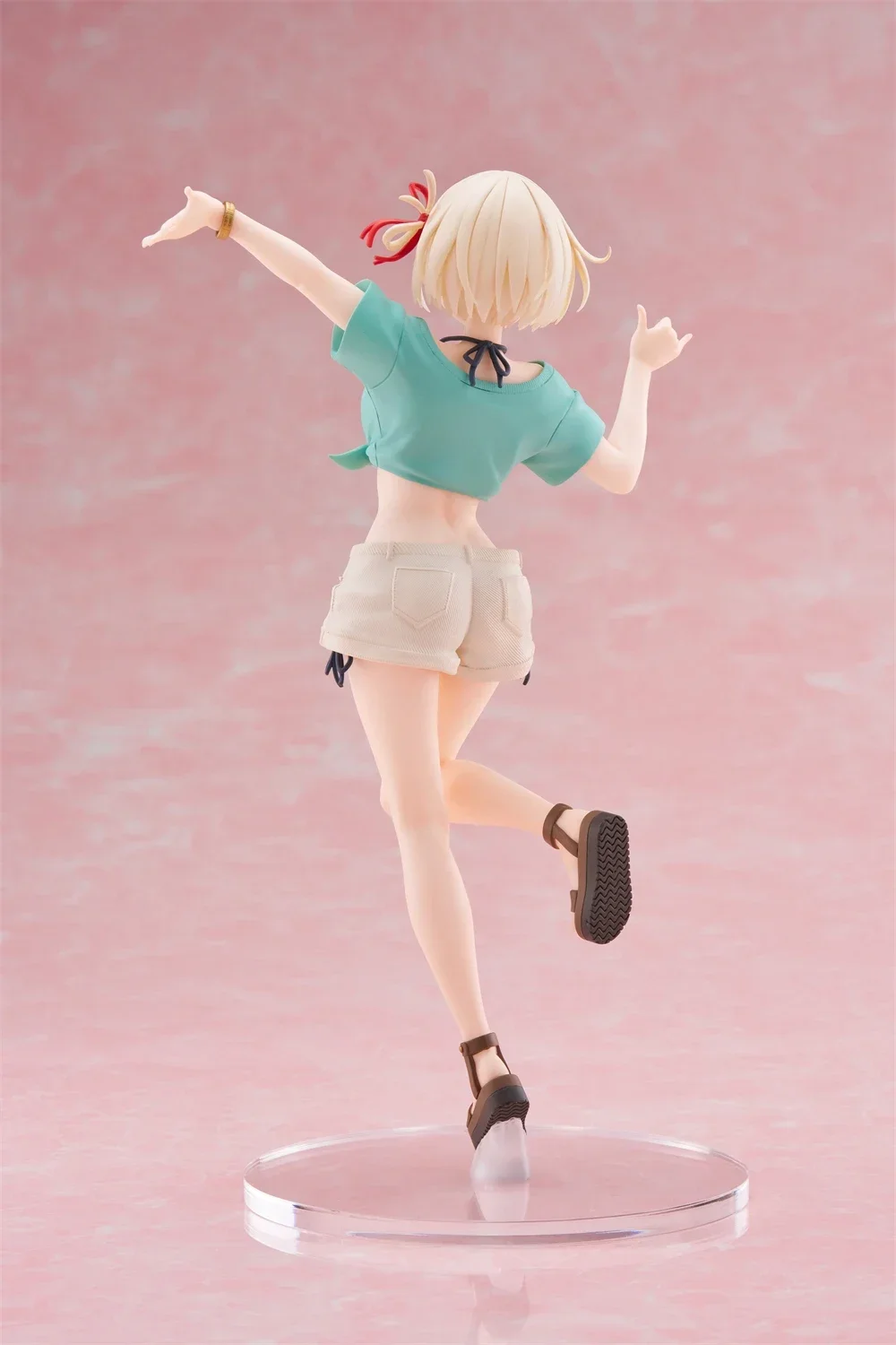 Taito Anime Figure 18cm Coreful Lycoris Recoil Nishikigi Chisato Inoue Takina Figuras Anime Model Toy Desktop Ornaments Gifts