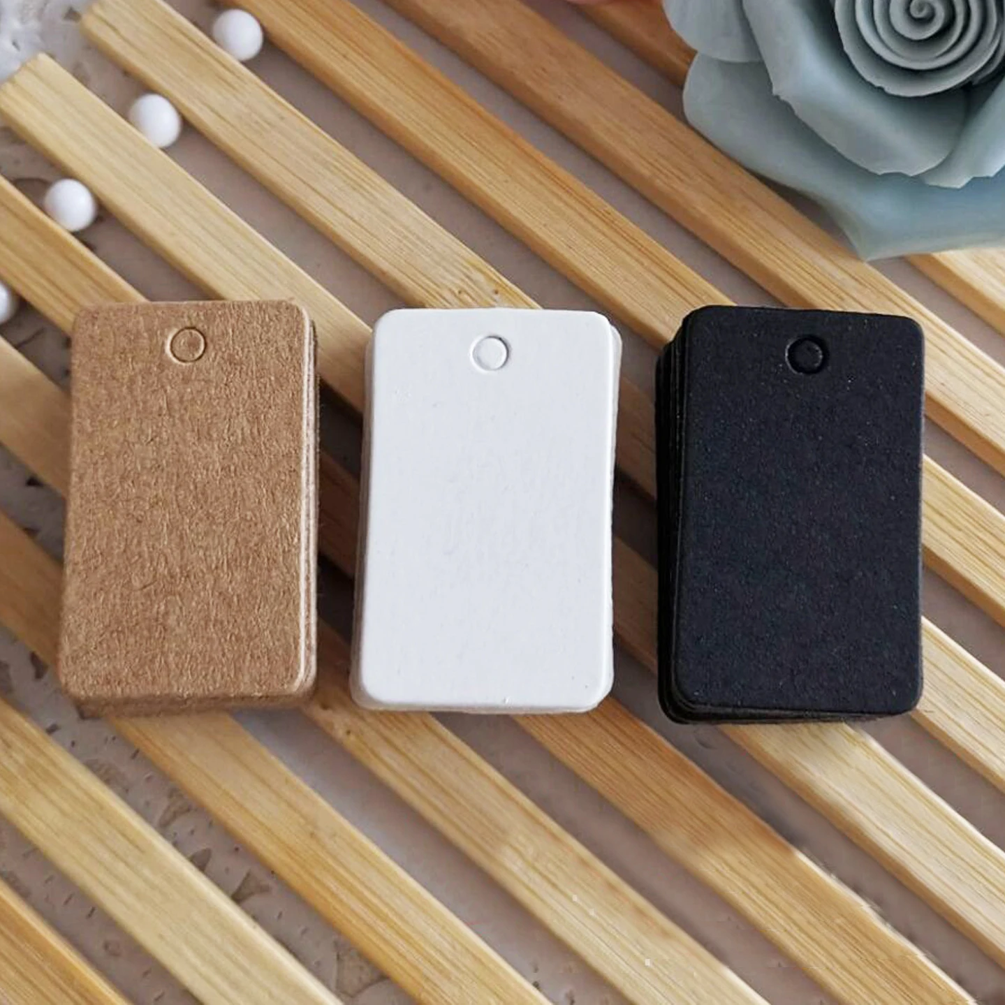 50pcs 2x3.3cm Labels Paper Card Tags Small Rectangular Kraft Cards Jewelry DIY Christmas Wedding Party Blank Hang Tag Gifts