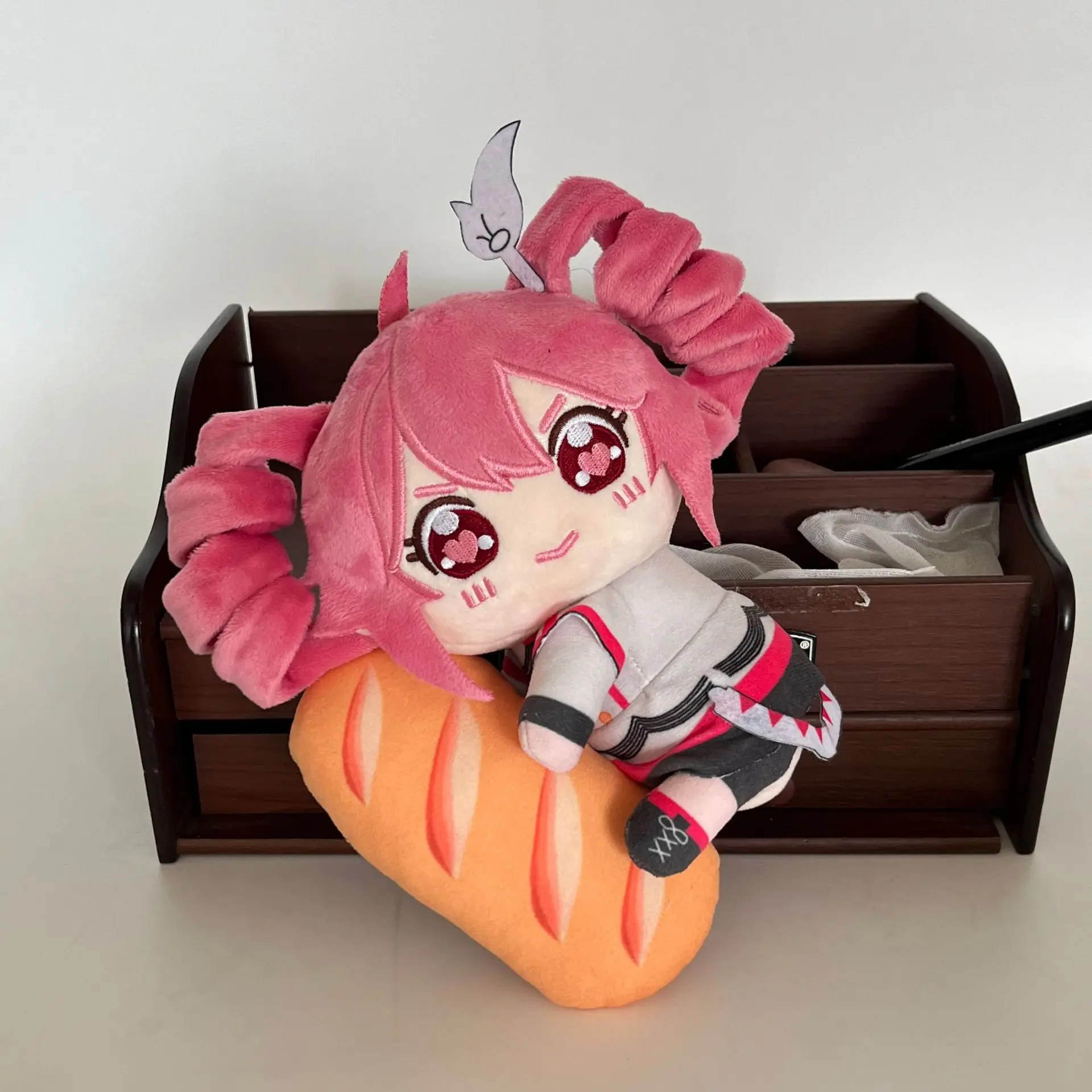 Kasane Teto muñecos de peluche lindo pan Baguette vestir marionetas de peluche juguetes para niños regalos coleccionables peluches de animación