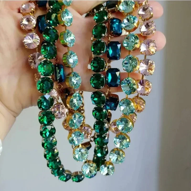 

INS Luxury Shiny Crystal Claw Chain Necklace Multi-Color Optional Bohemian Exaggerated Clavicle Chain Big Bib Necklace Wholesale
