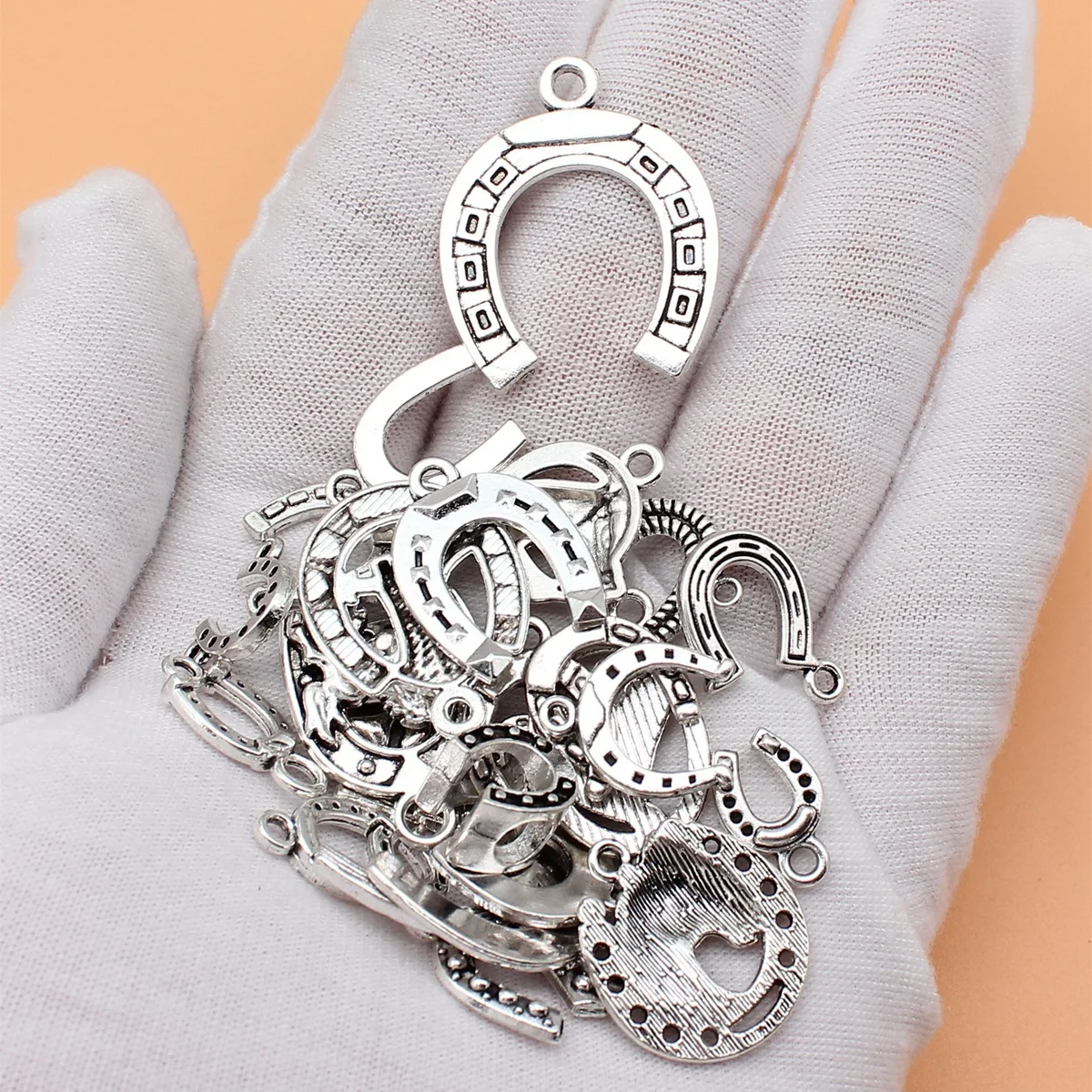 26pcs Antique Silver Color Lucky Horseshoes Charms Collection For DIY Jewelry Making, 26 Styles, 1 of Each