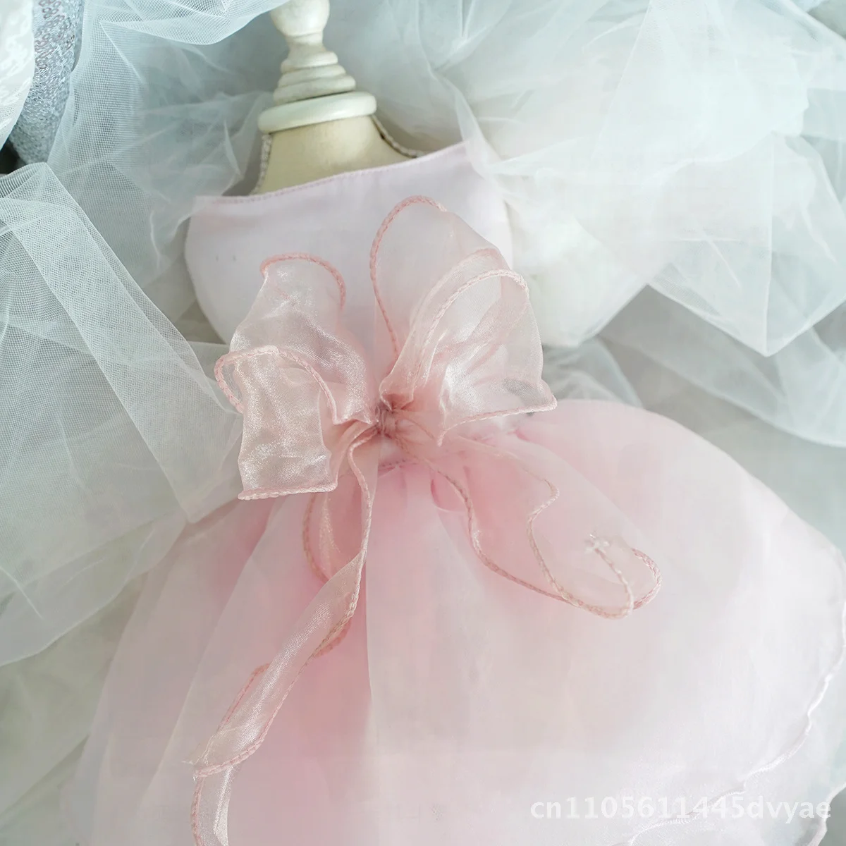 

Свадебное платье для маленьких домашних животных, юбка для собак, трансграничная оптовая продажа, одежда для одного собаки, товары для домашних животных, платье из тканевого материала