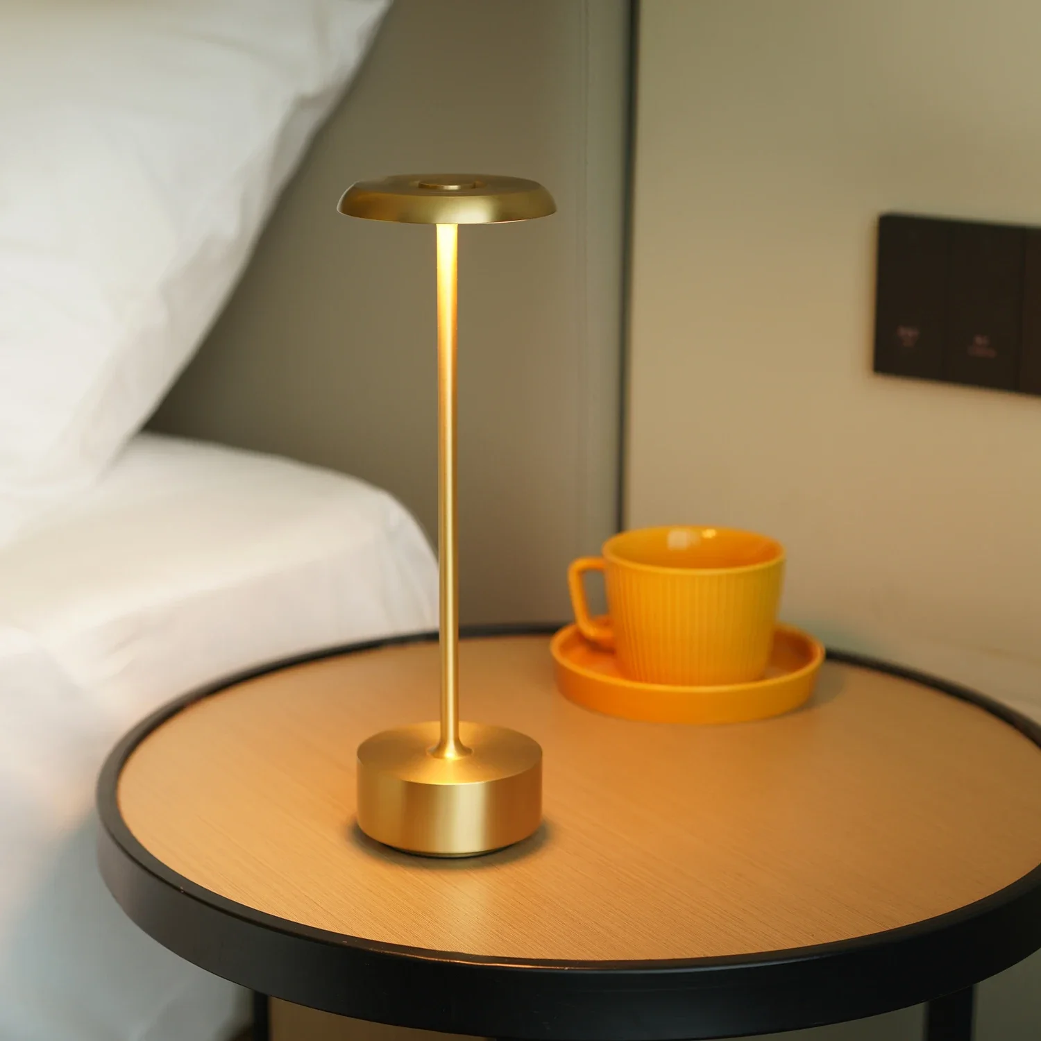 All-Copper Touch-Sensitive Table Lamp, High-Quality Long-Lasting Led Rechargeable Portable Metal Table Lamp, Simple,
