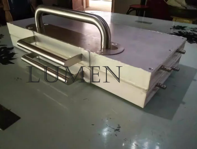 Hand Press Nest Base Machine Water-Cooling Beeswax Mold Beeswax Foundation Machine Beekeeping Honeycomb Foundation Machine