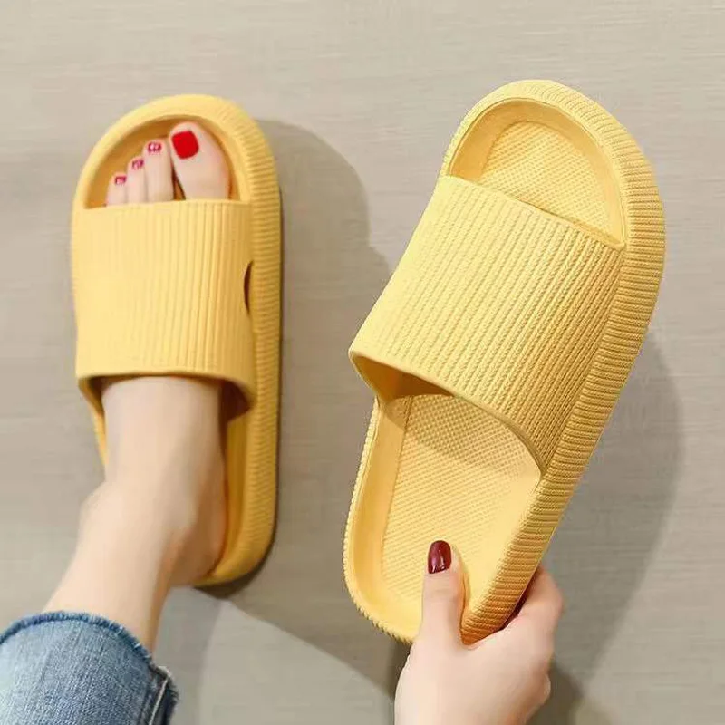 NONE Hausschuhe Männer tragen dicke Sohlen rutschfeste Sommerquarters Badezimmer Dusche Eva Sandalen 4