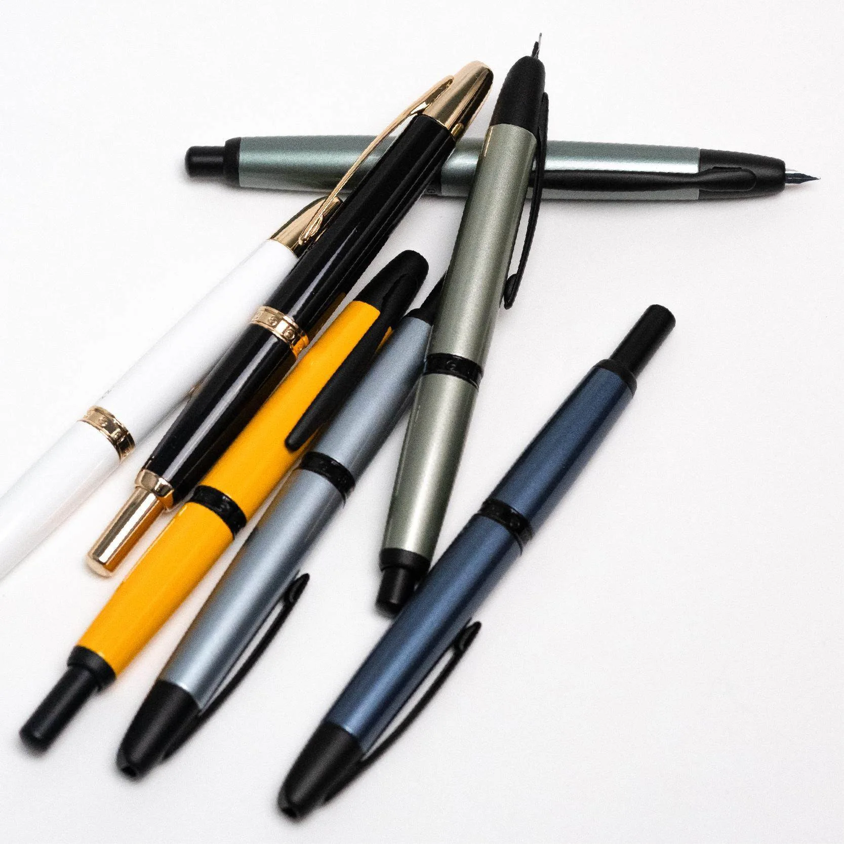 MAJOHN A1 Press Fish Scale Striped Metal Engraving Fountain Pen Retractable WIth Clip/No Clip Ink Pen Office School Writing Gift