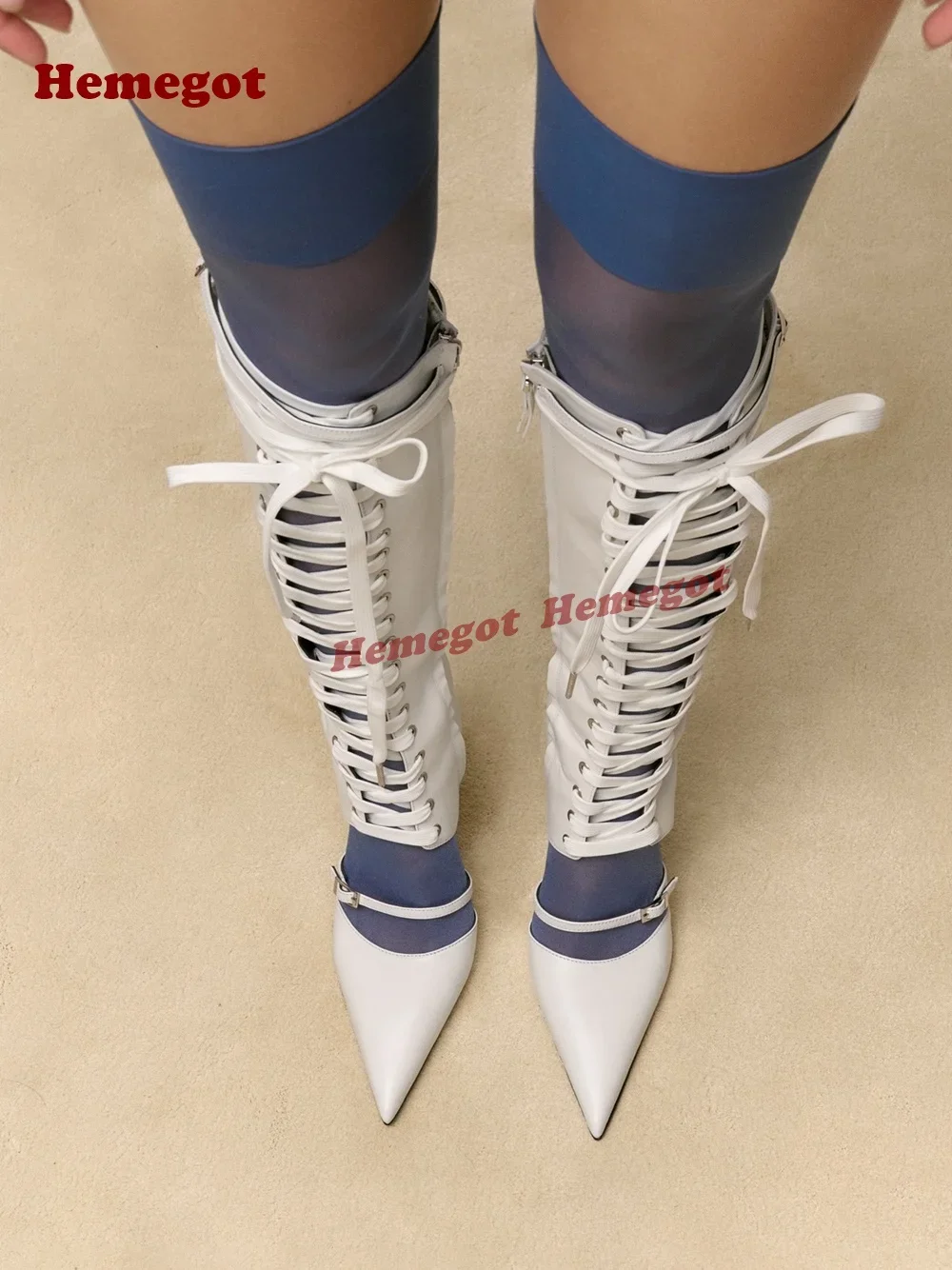 

Белые сандалии с перекрестной завязкой и вырезами, женские сандалии на шпильке с острым носком, роскошные пикантные туфли с пряжками на боковой молнии