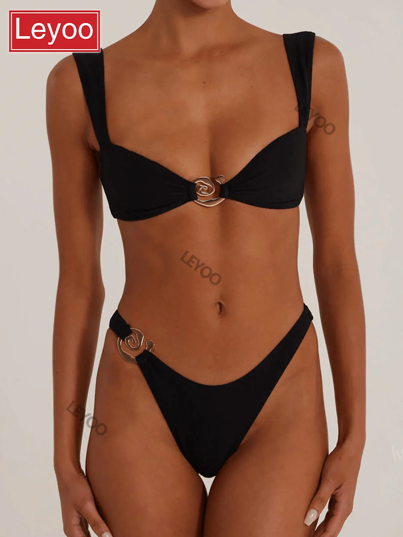 

Women's swimsuit set, triangle pants, bikini shorts, beach vacation quick drying backless sexy plus size suspender,2026 new item
