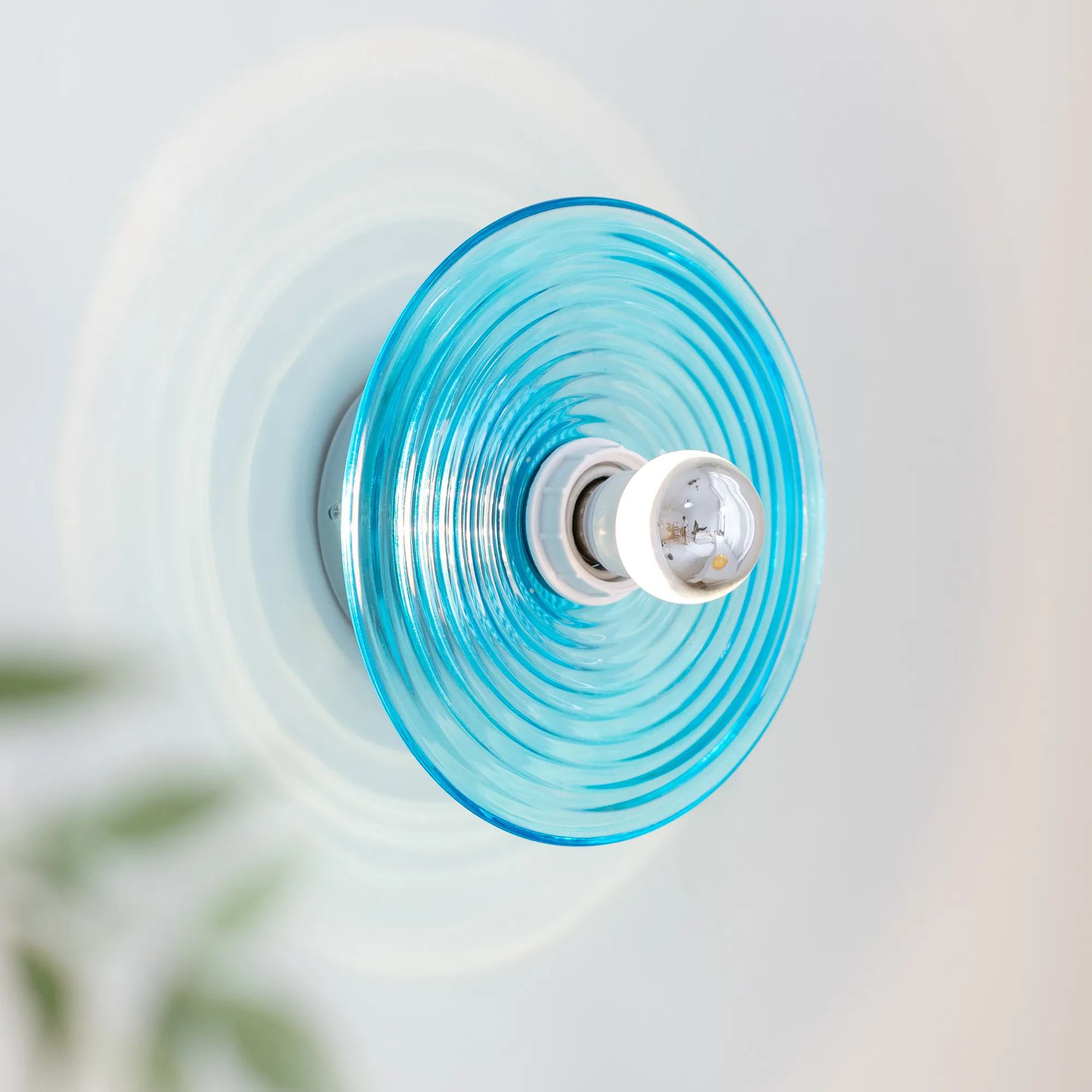 

Современный настенный светильник из стекла с эффектом водной ряби для спальни, прикроватной зоны, столовой, коридора, декора магазина, атмосферный потолочный светильник