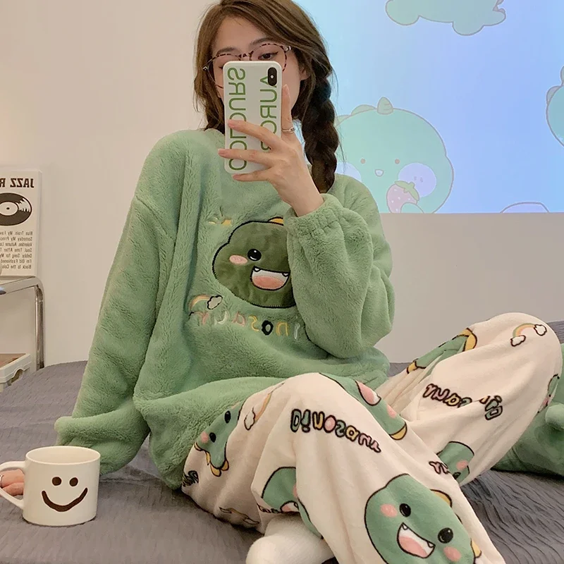 Winter New Flannel Sleepwear Thickening Round Neck Long Sleeve Women\'s 2 Pieces Set Cute Dinosaur Printing Home Suit for Women