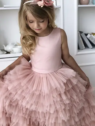 Prinsessa, Sweepsläp, Brudnäbbsklänning, Quinceanera, Flickor, Söt, Balklänning, Satin med Öppen Rygg, Flerskiktad Passform, Alla Storlekar 8 best sales brudtärnaklänning med släp - №3