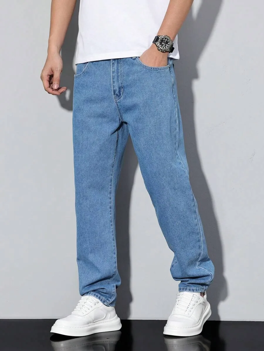 Men's straight-leg skinny jeans, straight and simple design, suitable for daily wear in all seasons