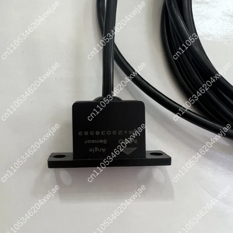 

Цифровой магнитный угломер M301 с ЖК-дисплеем для прецизионных измерений деревообрабатывающей панельной пилы