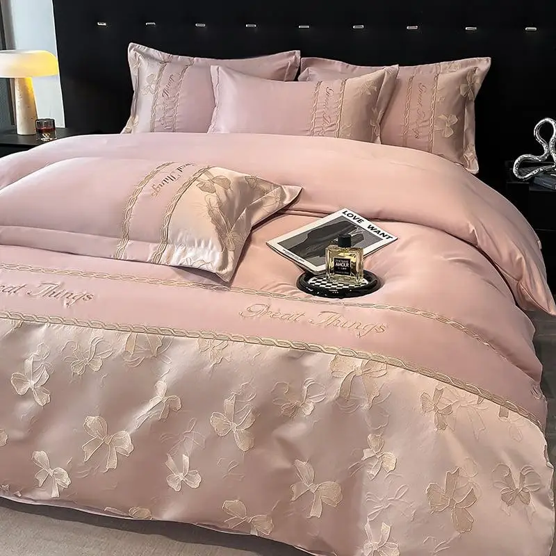 

Summer Ice Silk Sleep Skin-friendly Simple Light Luxury High-end Embroidery Cool Bed Sheets Quilt Cover Four-piece Bedding Set