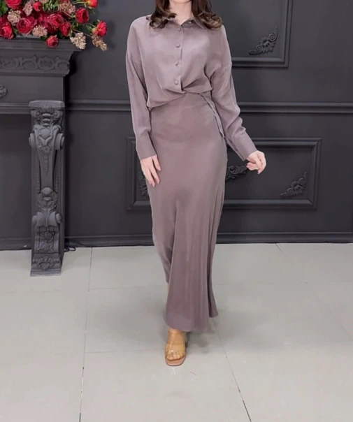 Women's Temperament Commuting Two-piece Vintage Solid Button Long Sleeve Shirt Top and High Waist Slim Fit A-line Maxi Skirt Set