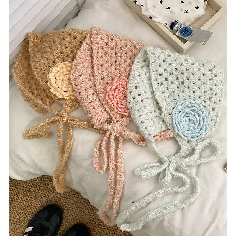 

Korean Version Ins Hand-crocheted Earmuffs Autumn and Winter Knitted Three-dimensional Flower Lace-up Headband for Women's