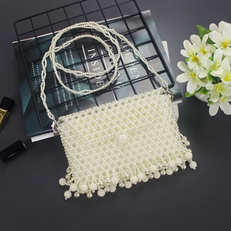 Handmade Pearl Bag Woven Shoulder Bag Key Change Mobile Phone Bag Cross Section Messenger Bag Party Wedding Trumpet Tassel Bag