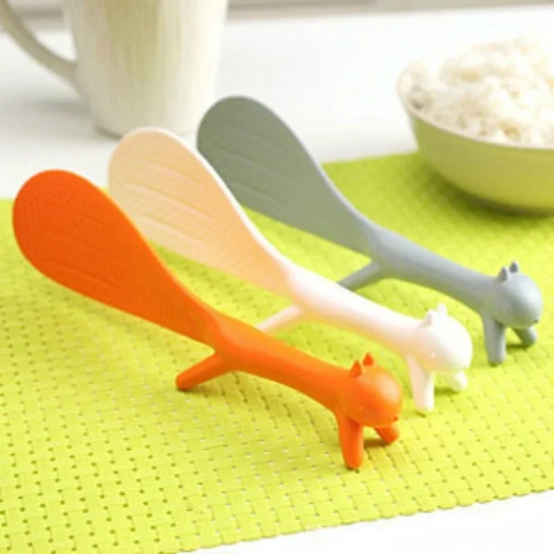 3 Colors Cartoon Squirrel Spoon Non Stick Rice Paddle Ladle Lovely Meal Spoon Cooking Tools Kitchen Accessories Wood Spoon Rice