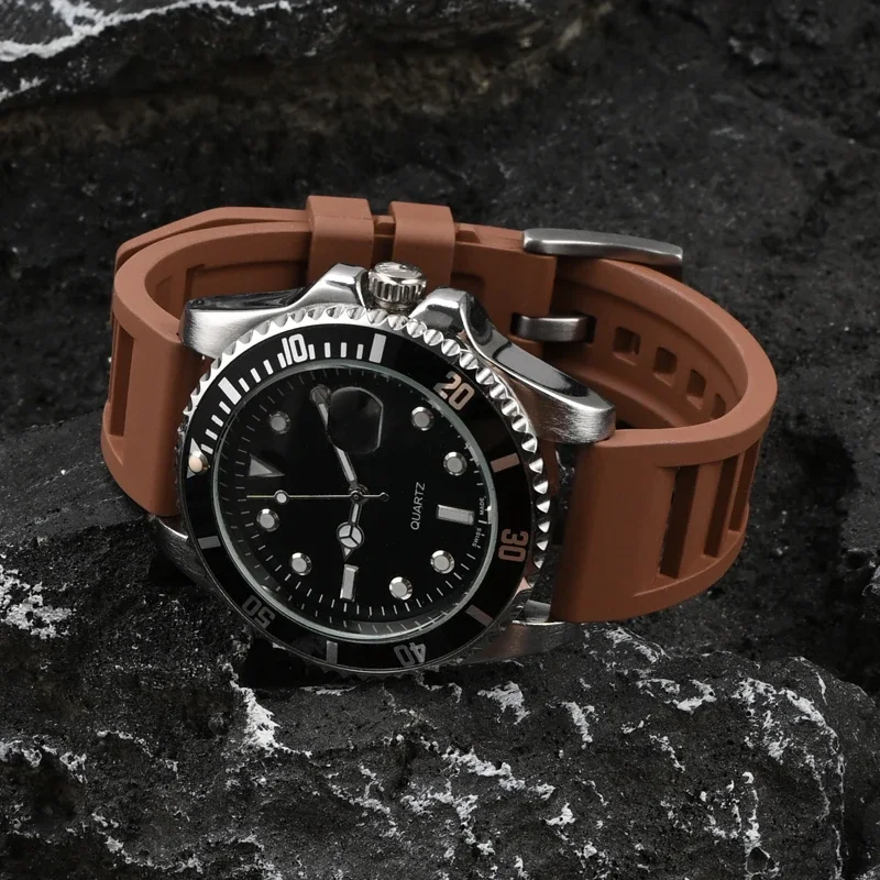 19/20/21/22/24mm Fluoro Rubber Strap Breathable Window Design Quick Release Diving Waterproof FKM Men Women Replace Watch Band
