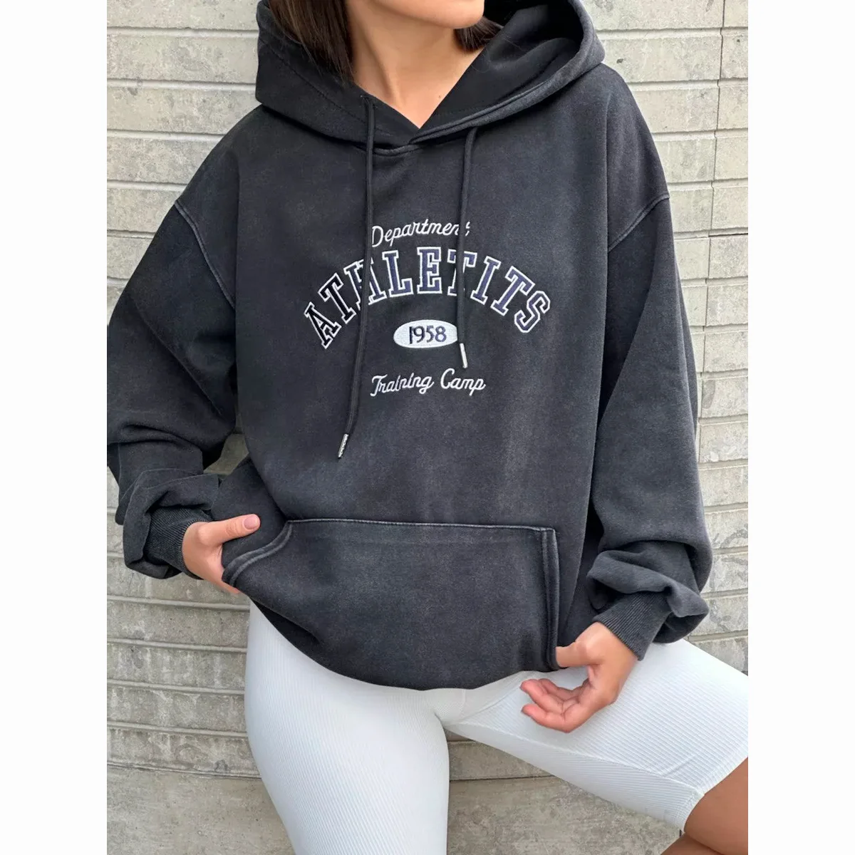 

2024 Trendy Washed Black Autumn and Winter New European and American Style Personalized Printing Washed Hooded Sweater