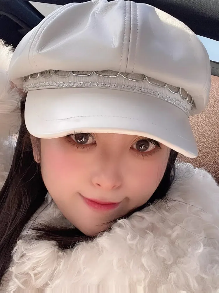 Sweet Lady Spring Autumn Real Sheepskin Berets Chain Sequined Octagonal Cap Soft Genuine Leather Windproof Hat Travel Accessory