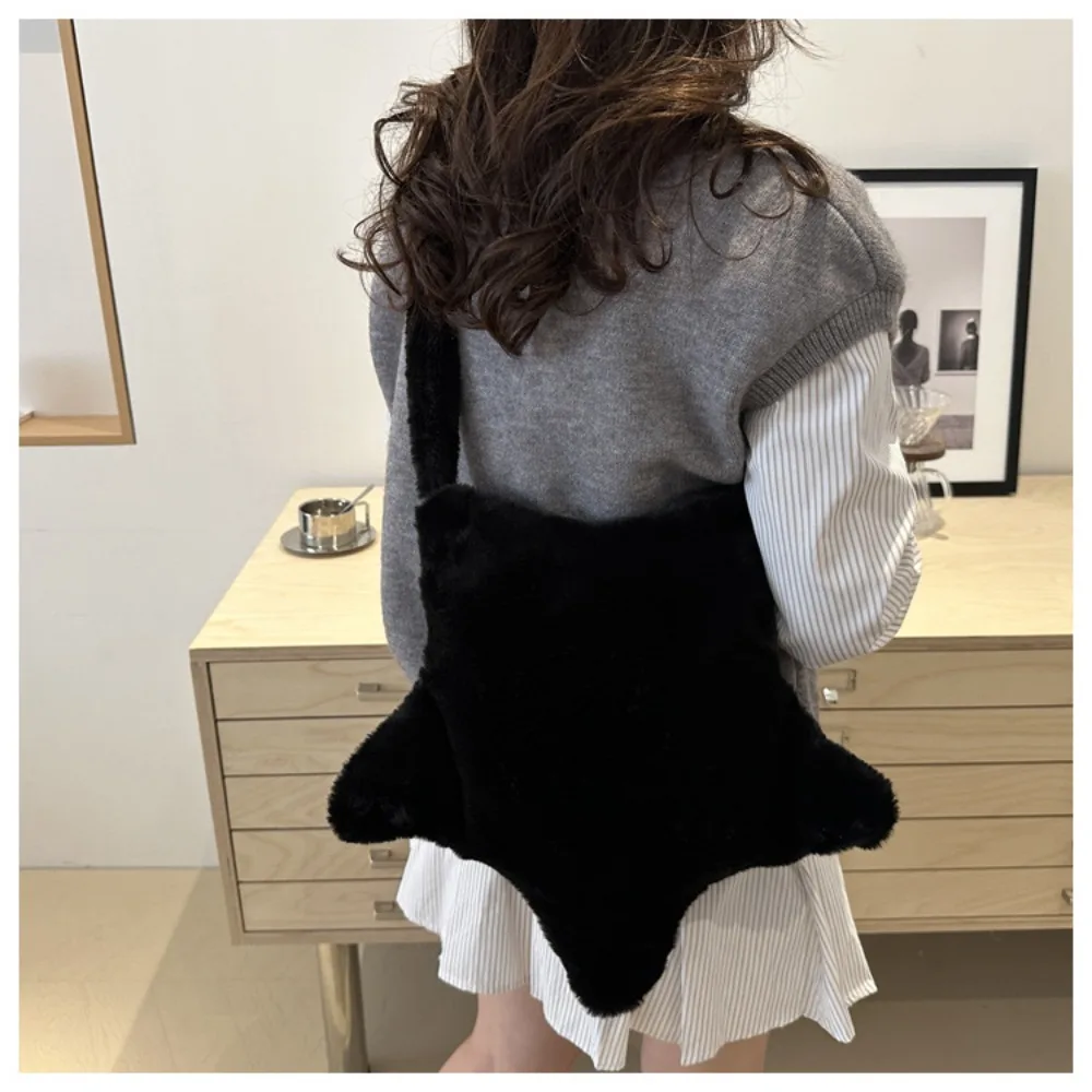 Retro Pleated Shoulder Bag Soft Plush Furry Crossbody Bag Retro Fashionable Pentagram Messenger Ba Women