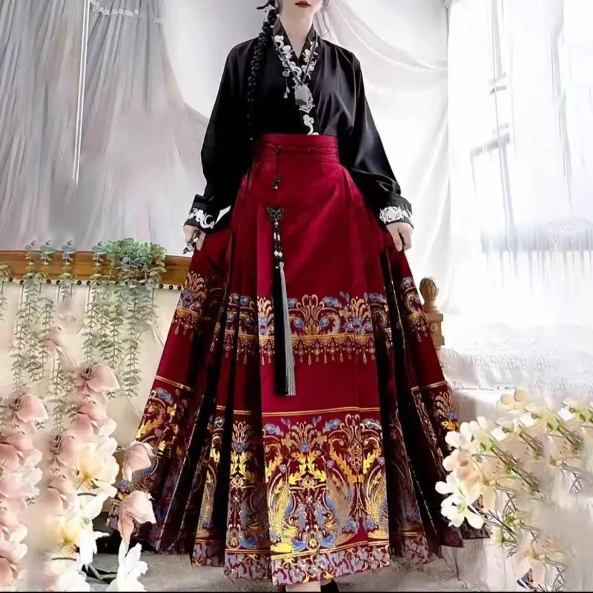 

New Chinese Style Costume Women's Traditional Chinese Gold Woven Horse Face Skirt Event Stage Show Suit DailyWear Red Half Dress