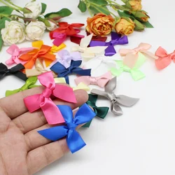 Lazos de cinta de satén de poliéster de color sólido para manualidades, decoración hecha a mano, suministros para fiestas, 5x5CM, 50 unidades
