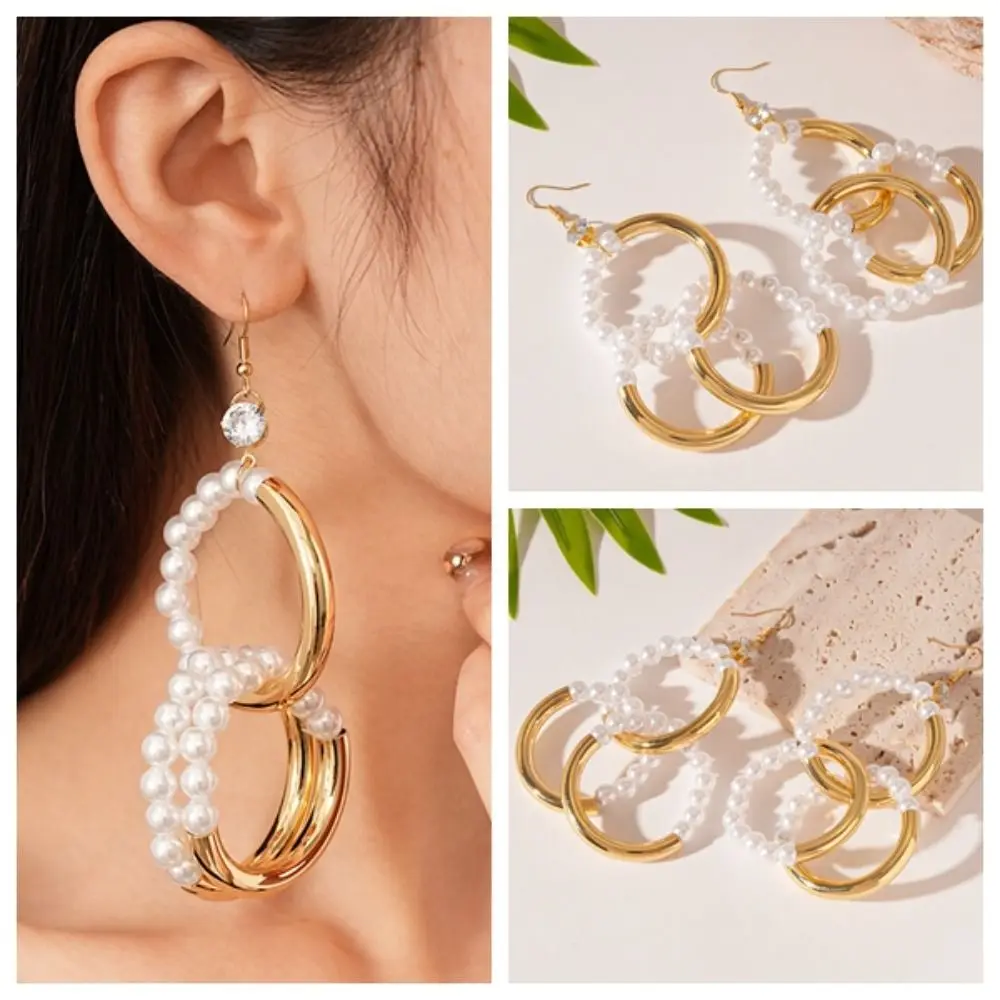 Metal Circle Splicing Ear Hook Exaggerated Personality Imitation Pearl Earrings Temperament Niche Senior Sense Ear Stud Party