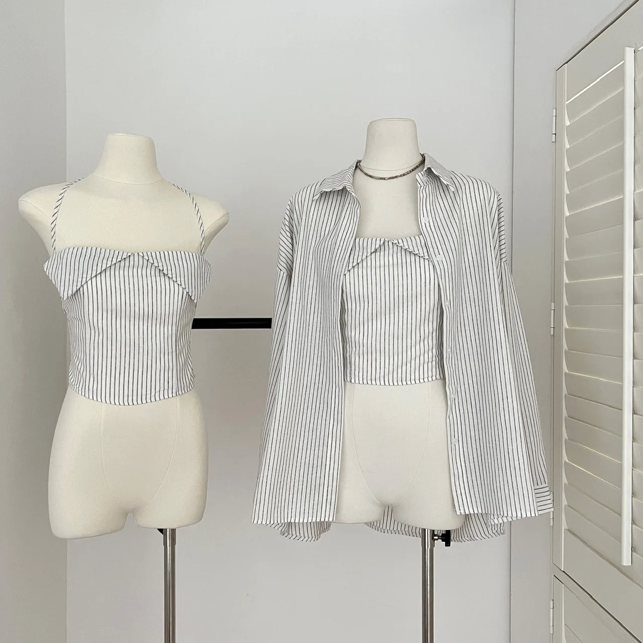 

Women's Summer Autumn Chic Two Pieces Stripe Shirt Set Lady Halter Neck Crop Camisole + Long Sleeve Single Breasted Loose Shirt