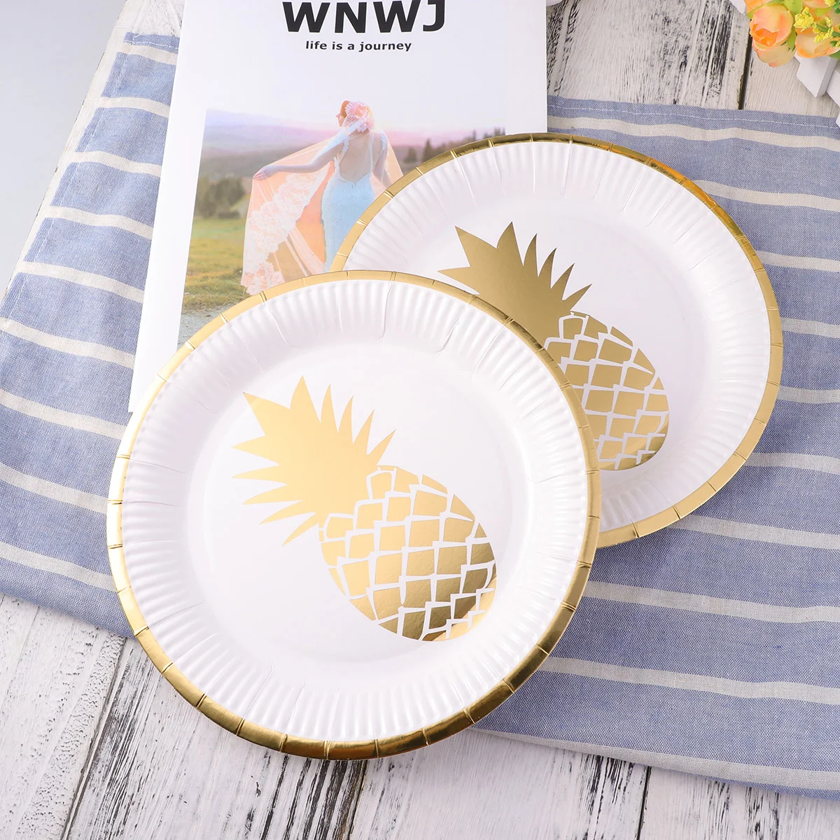 

8 Pcs Disposable Bamboo Dish Plate Wooden Plates Plastic Pineapple Dessert Paper Wedding Dinnerware Party Flatware Tableware