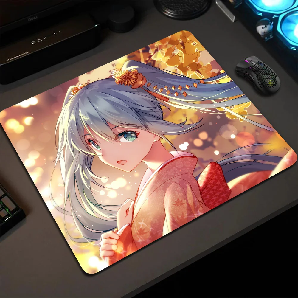 

H-Hatsunes Miku Mousepad Small LockEdge Mouse Pad For Gamers Computer Desk Pad Anti-slip Rubber